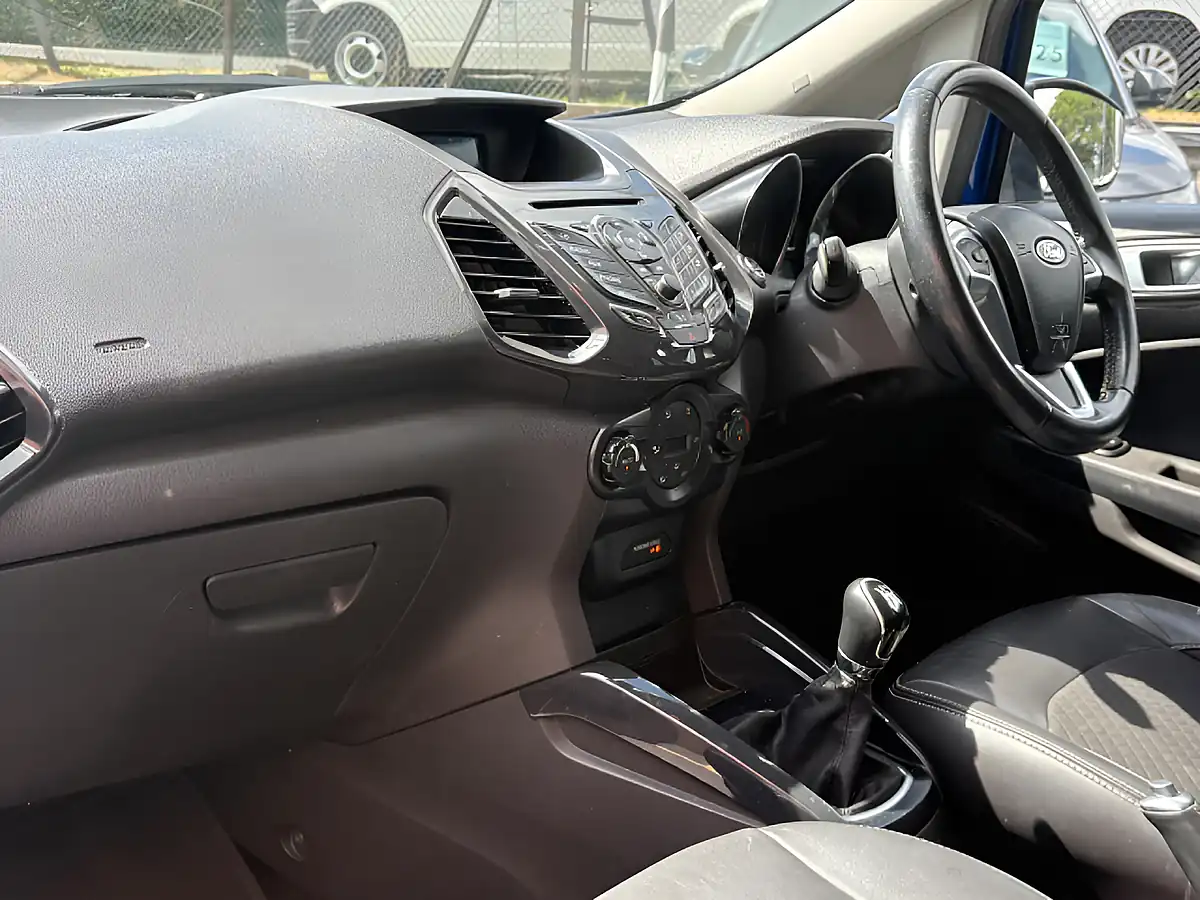 Used 2015 Ford Ecosport Titanium Blue - Interior and Exterior details 4