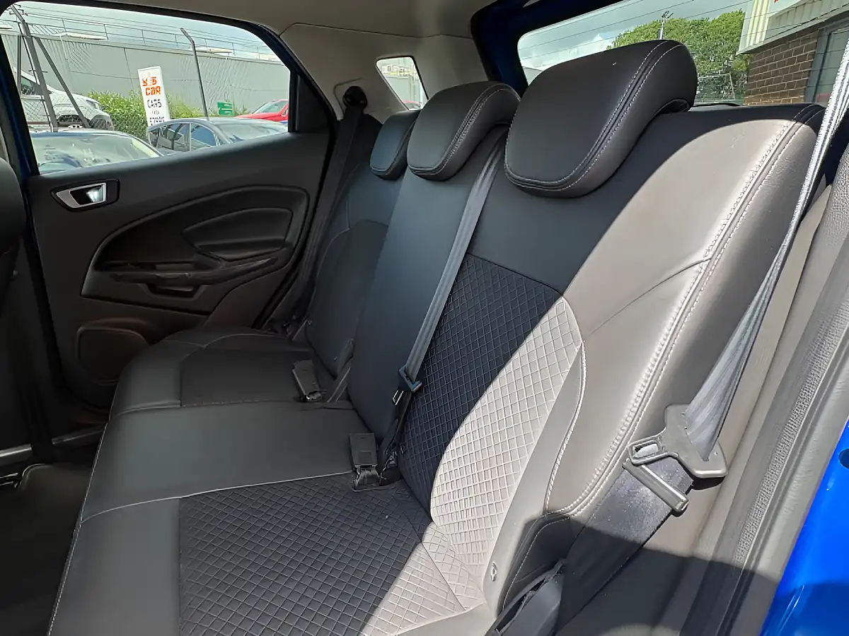 Used 2015 Ford Ecosport Titanium Blue - Interior and Exterior details 7