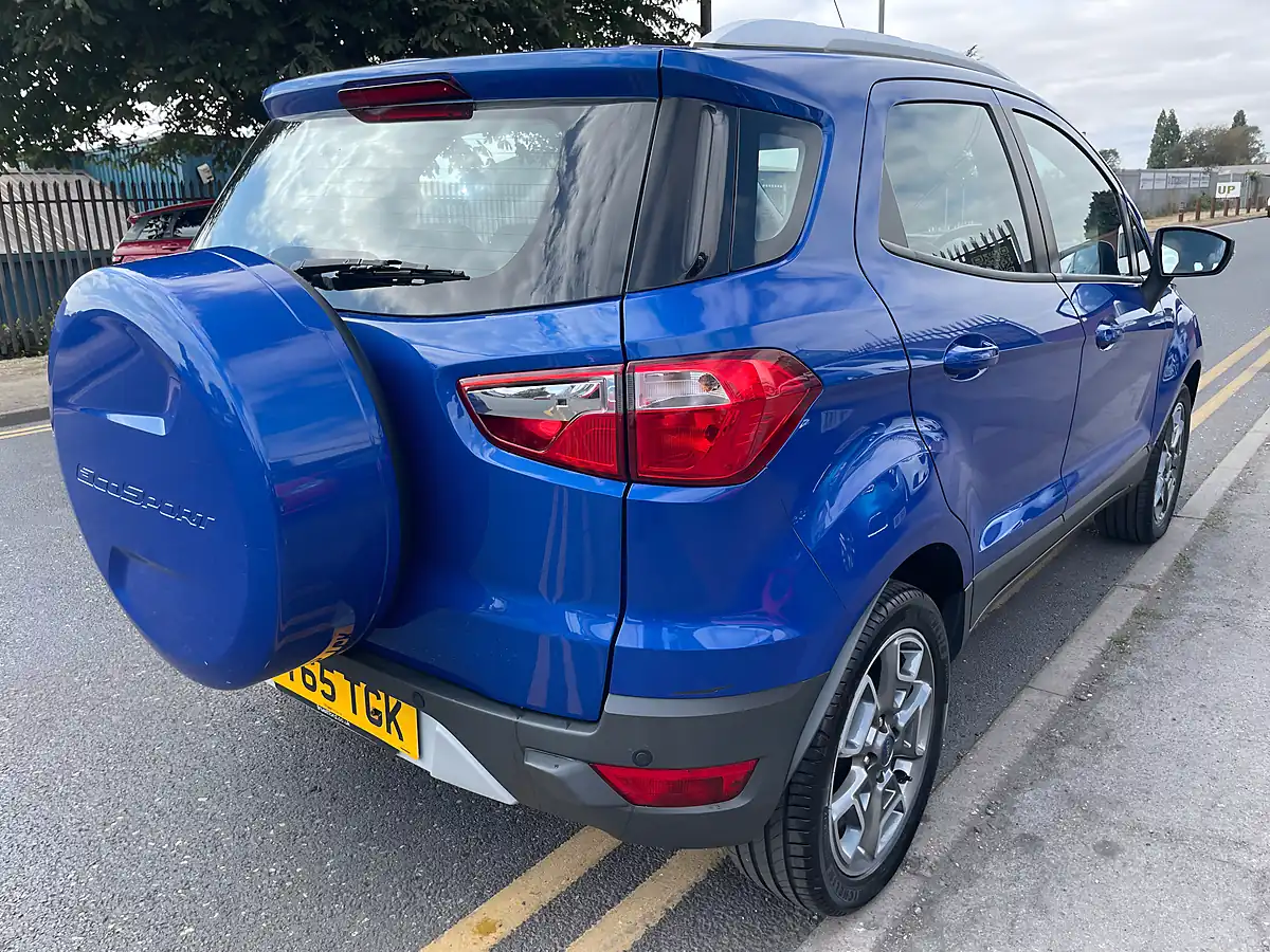 Used 2015 Ford Ecosport Titanium Blue - Interior and Exterior details 4