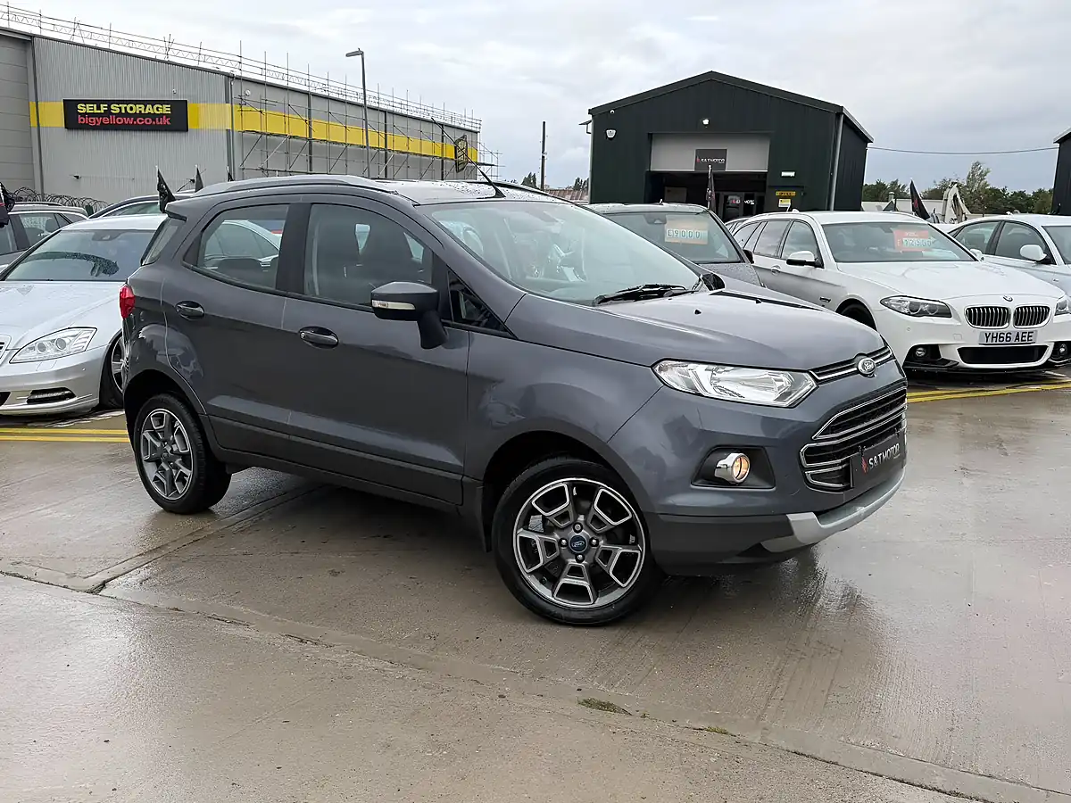 Used 2015 Ford Ecosport Titanium Grey - Interior and Exterior details 2