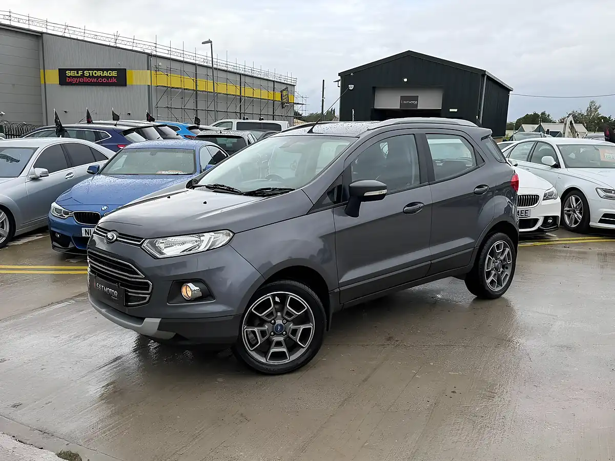 Used 2015 Ford Ecosport Titanium Grey - Interior and Exterior details 4