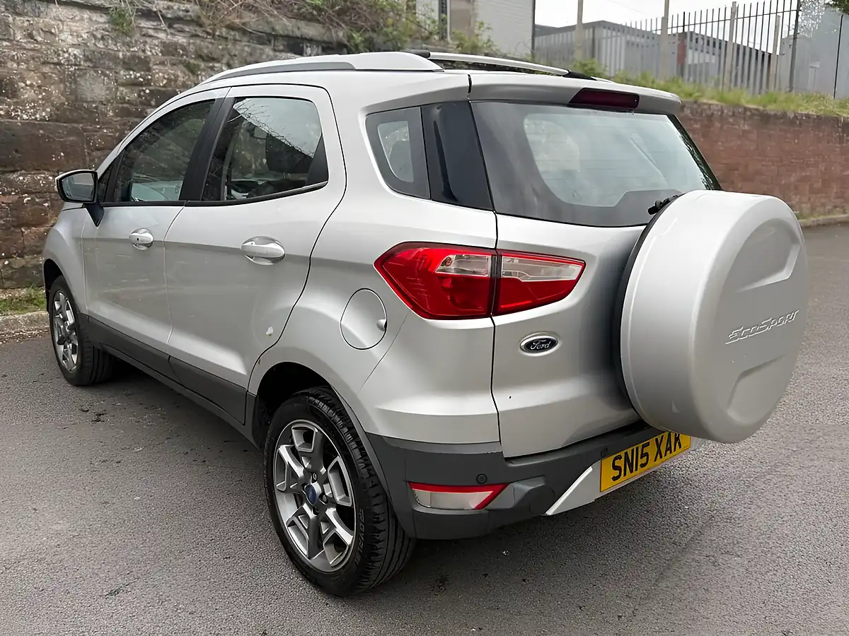 Used 2015 Ford Ecosport Titanium Moondust Silver - Interior and Exterior details 8