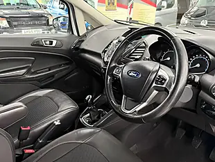 Used 2015 Ford Ecosport Titanium White - Interior and Exterior details 11