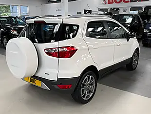 Used 2015 Ford Ecosport Titanium White - Interior and Exterior details 9