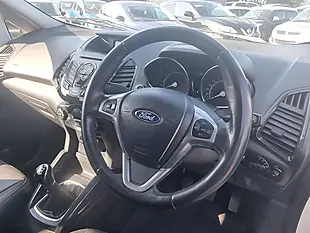 Used 2015 Ford Ecosport Titanium White - Interior and Exterior details 4