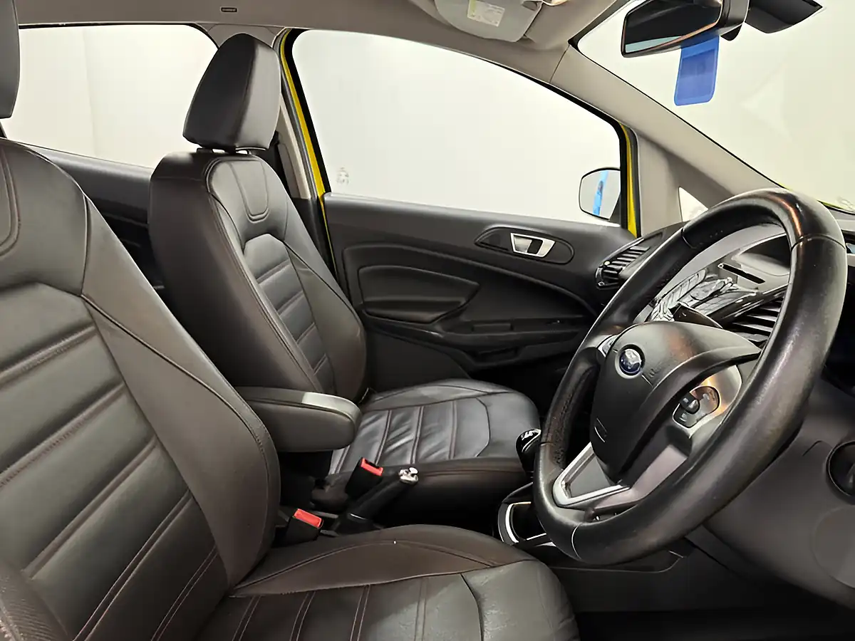 Used 2015 Ford Ecosport Titanium Yellow - Interior and Exterior details 10