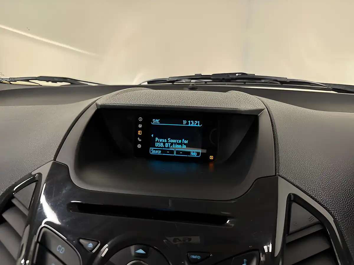 Used 2015 Ford Ecosport Titanium Yellow - Interior and Exterior details 17