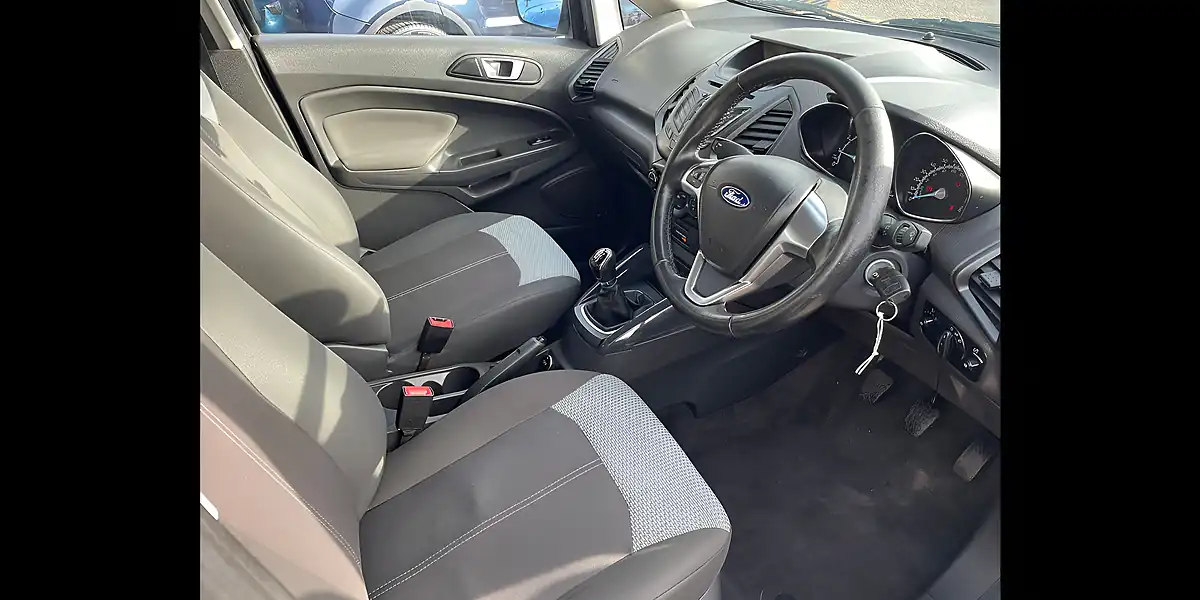 Used 2015 Ford Ecosport Zetec Black - Interior and Exterior details 12