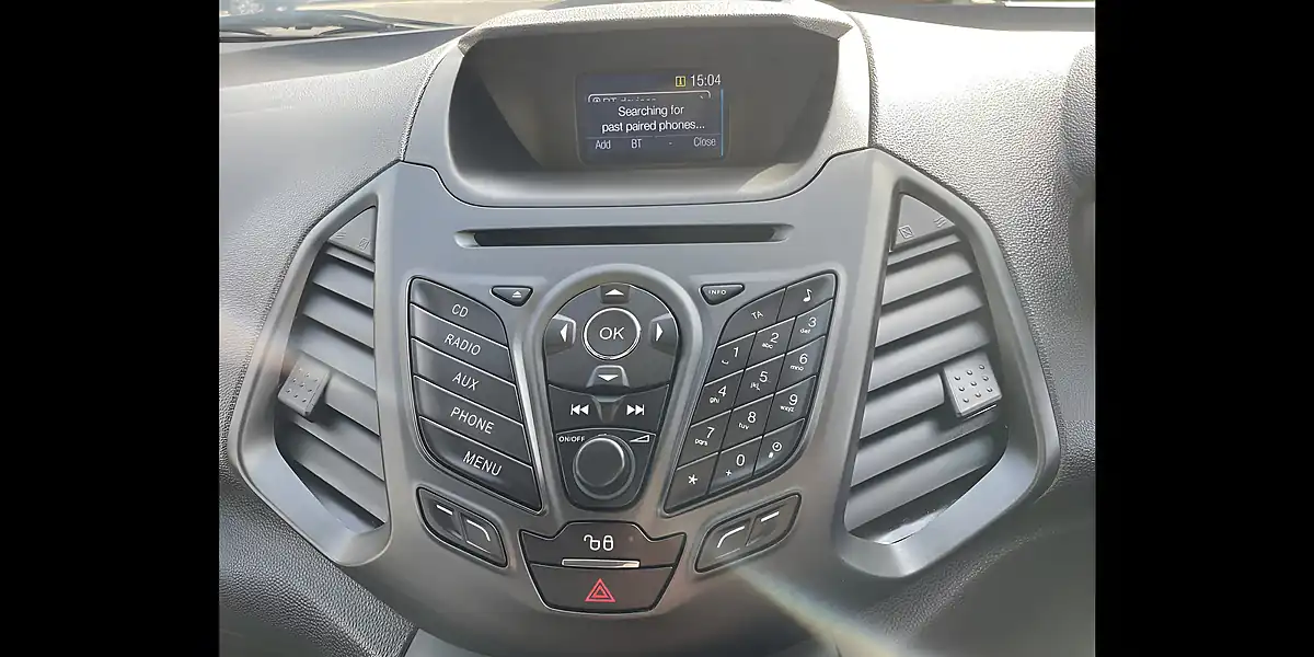 Used 2015 Ford Ecosport Zetec Black - Interior and Exterior details 14