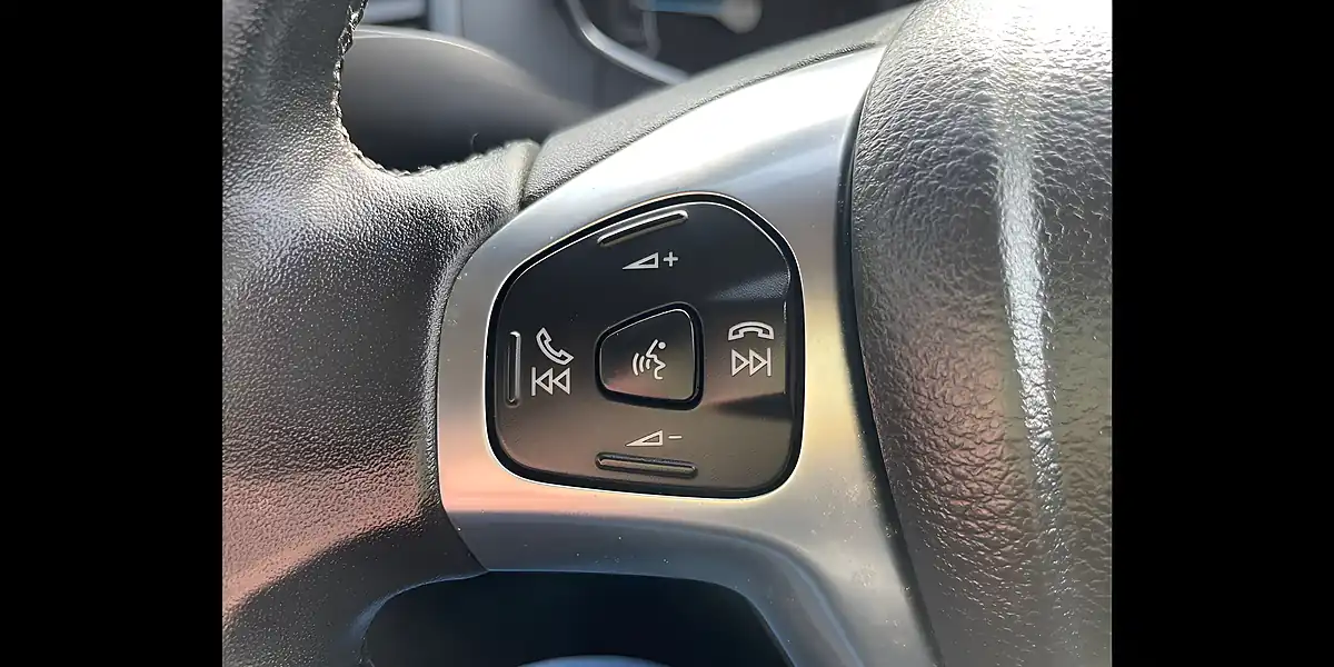 Used 2015 Ford Ecosport Zetec Black - Interior and Exterior details 19
