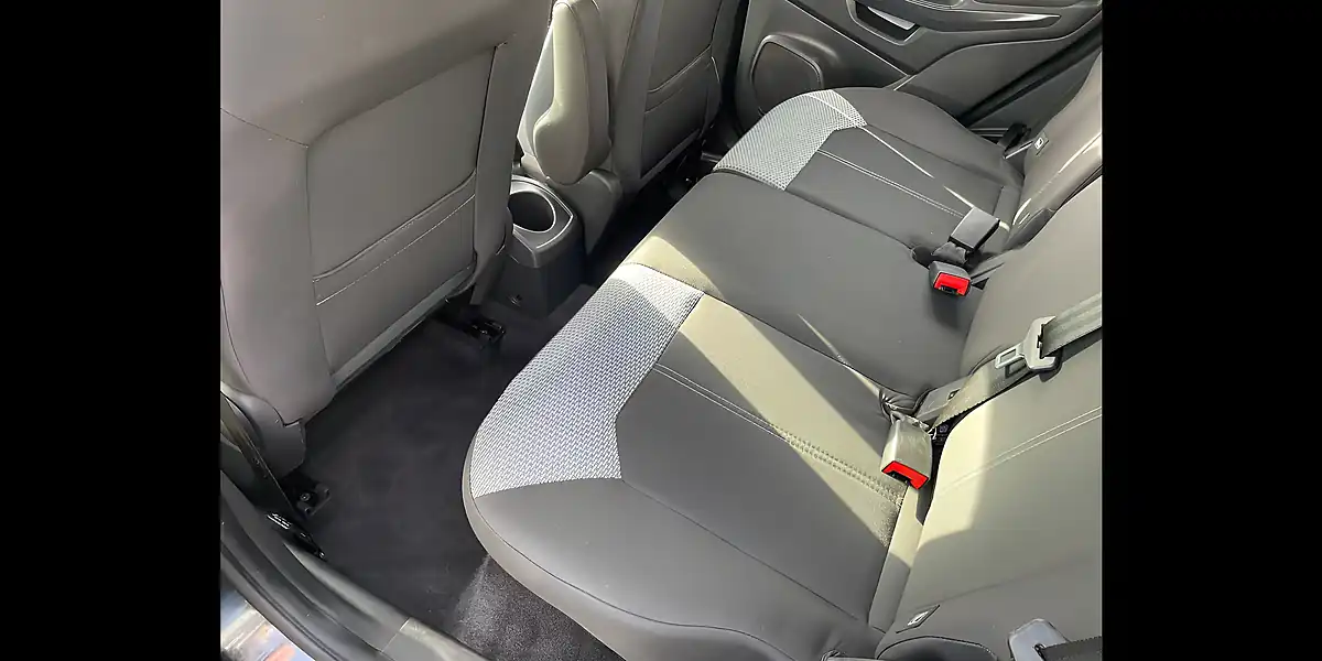 Used 2015 Ford Ecosport Zetec Black - Interior and Exterior details 8