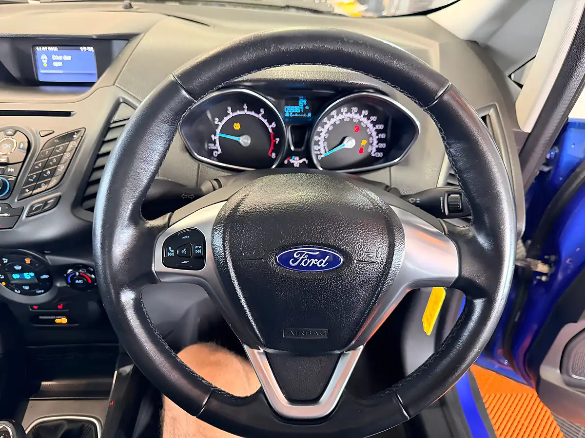 Used 2015 Ford Ecosport Zetec Blue - Interior and Exterior details 14