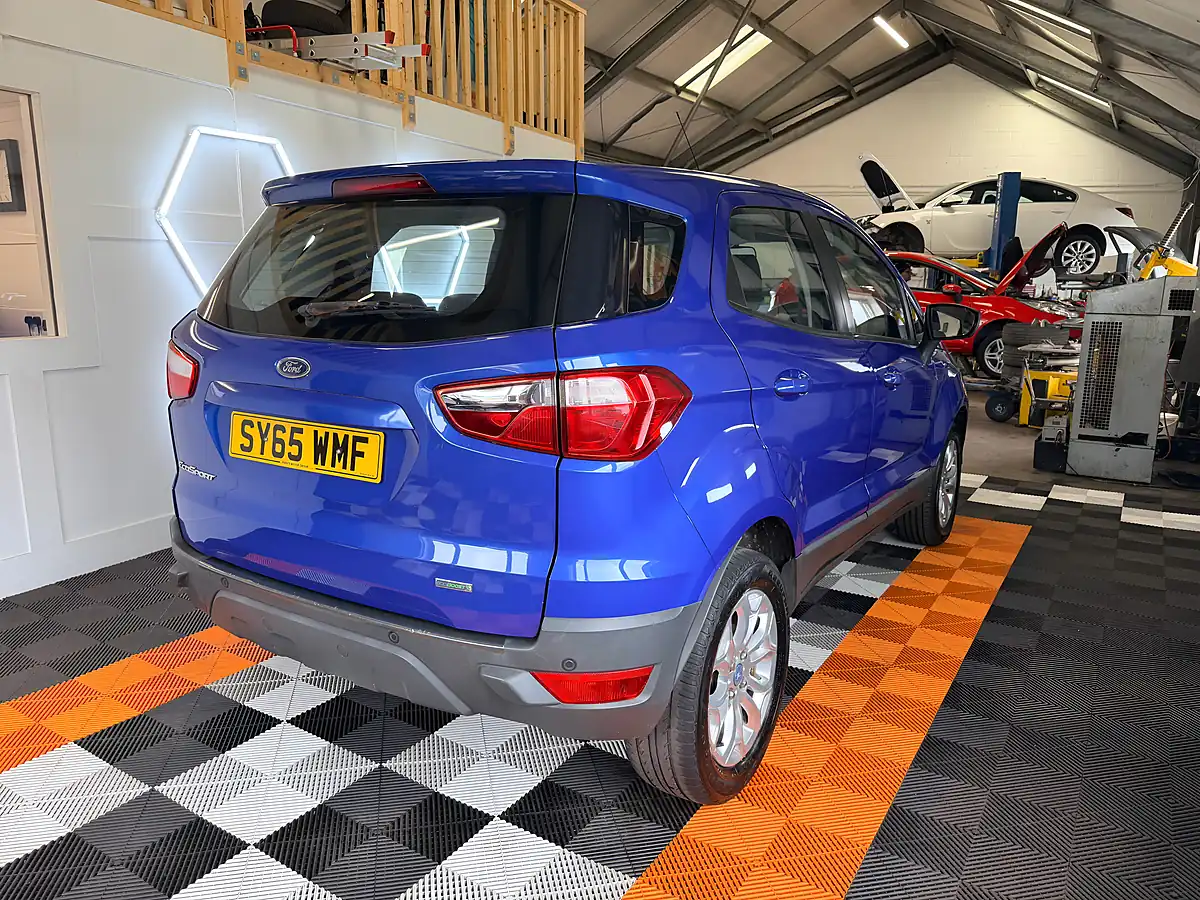 Used 2015 Ford Ecosport Zetec Blue - Interior and Exterior details 5