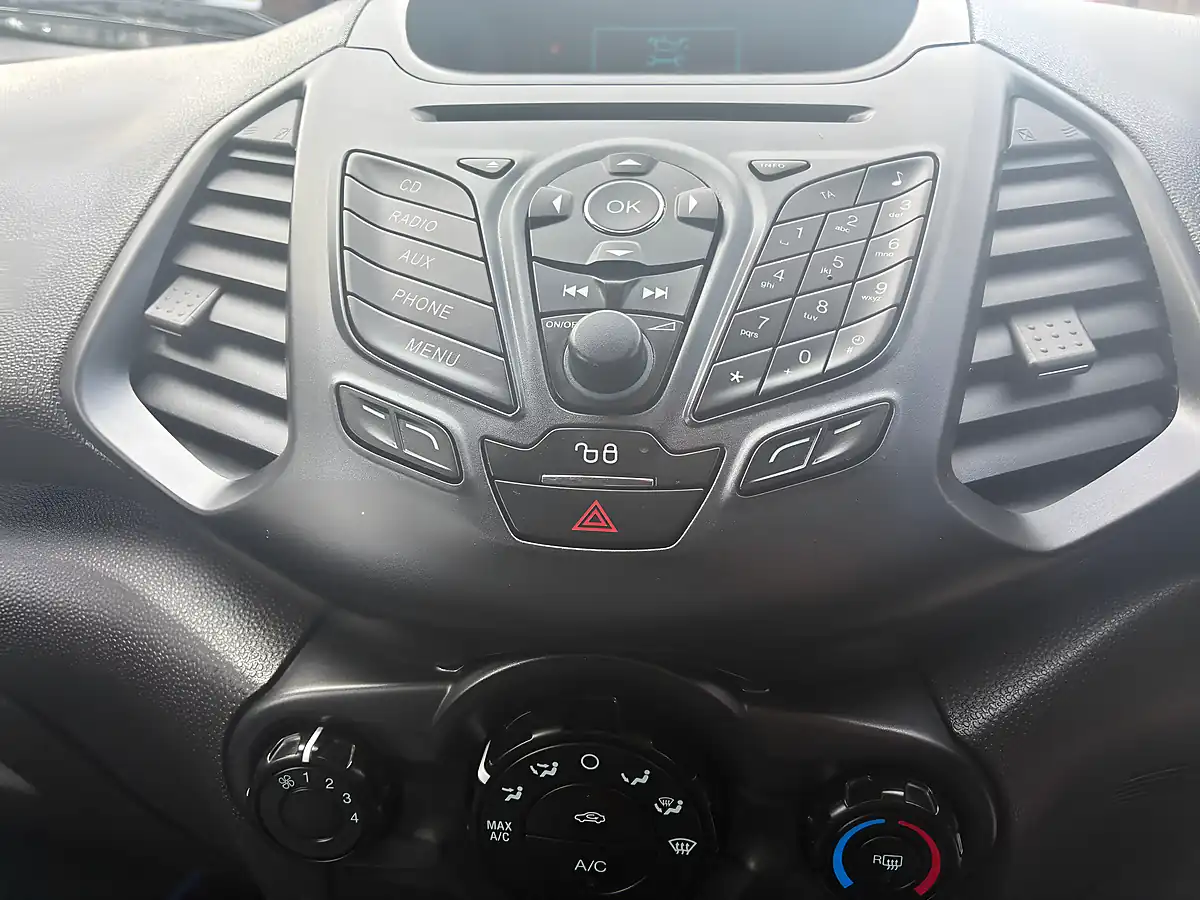 Used 2015 Ford Ecosport Zetec Blue - Interior and Exterior details 14