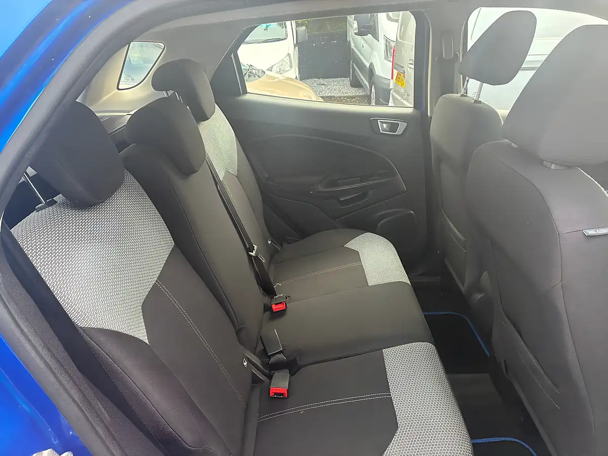 Used 2015 Ford Ecosport Zetec Blue - Interior and Exterior details 18