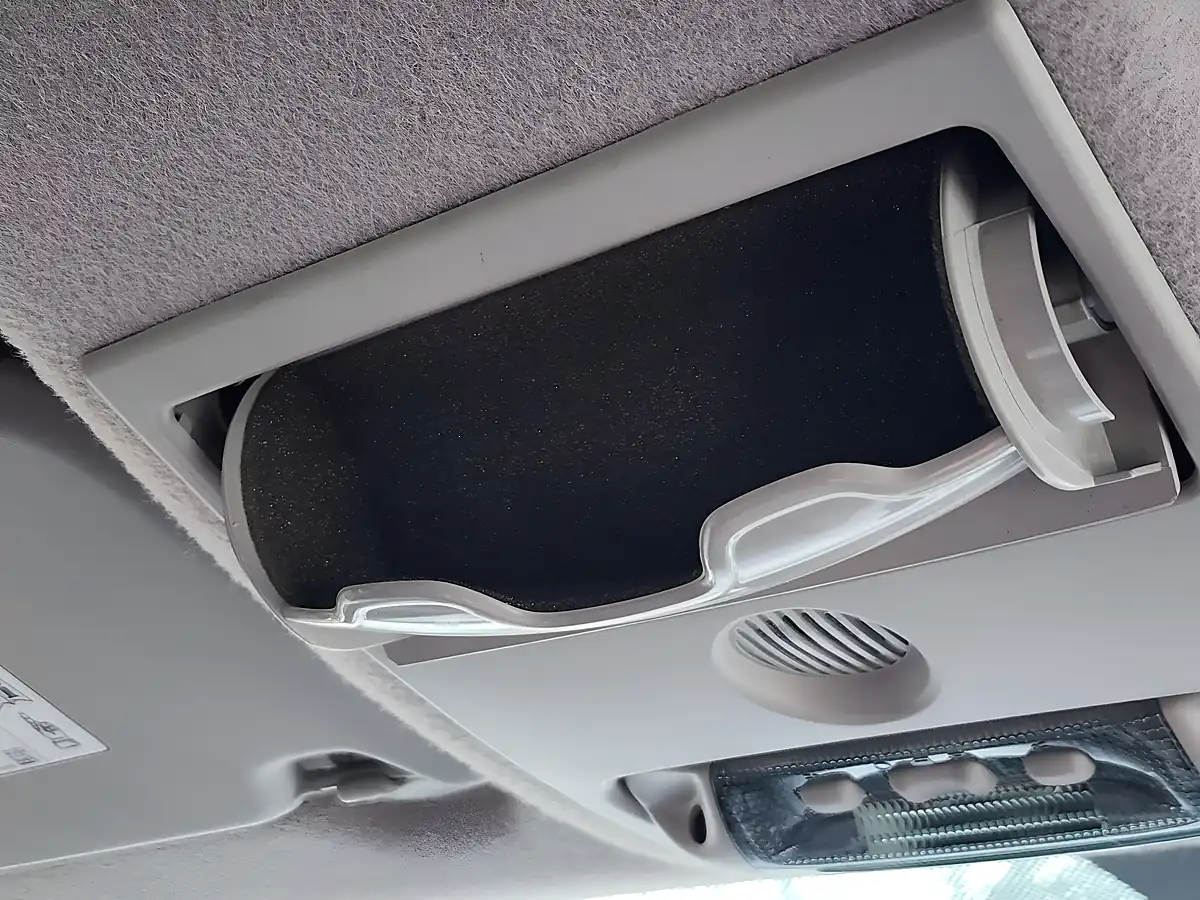 Used 2015 Ford Ecosport Zetec Grey - Interior and Exterior details 10