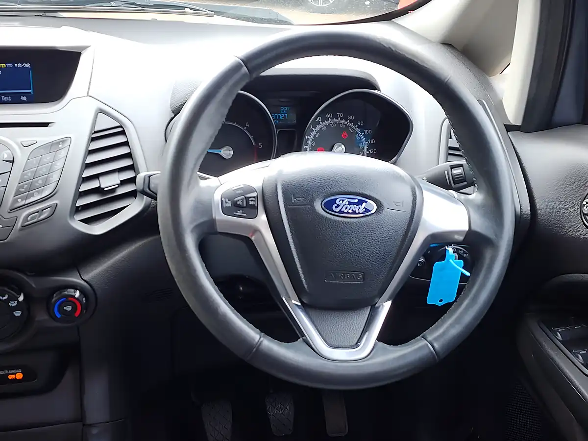 Used 2015 Ford Ecosport Zetec Grey - Interior and Exterior details 8