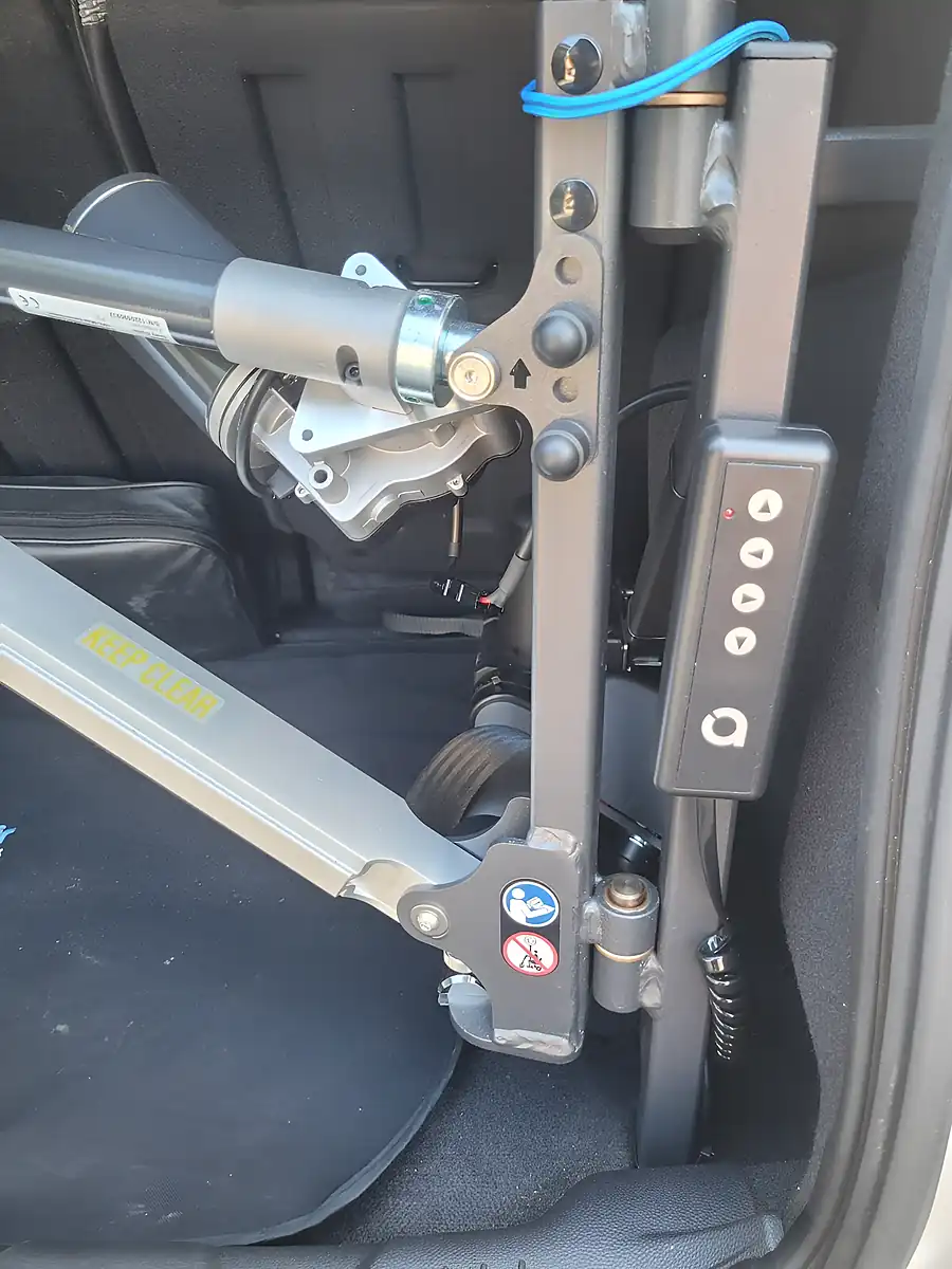 Used 2015 Ford Ecosport Zetec White - Interior and Exterior details 19
