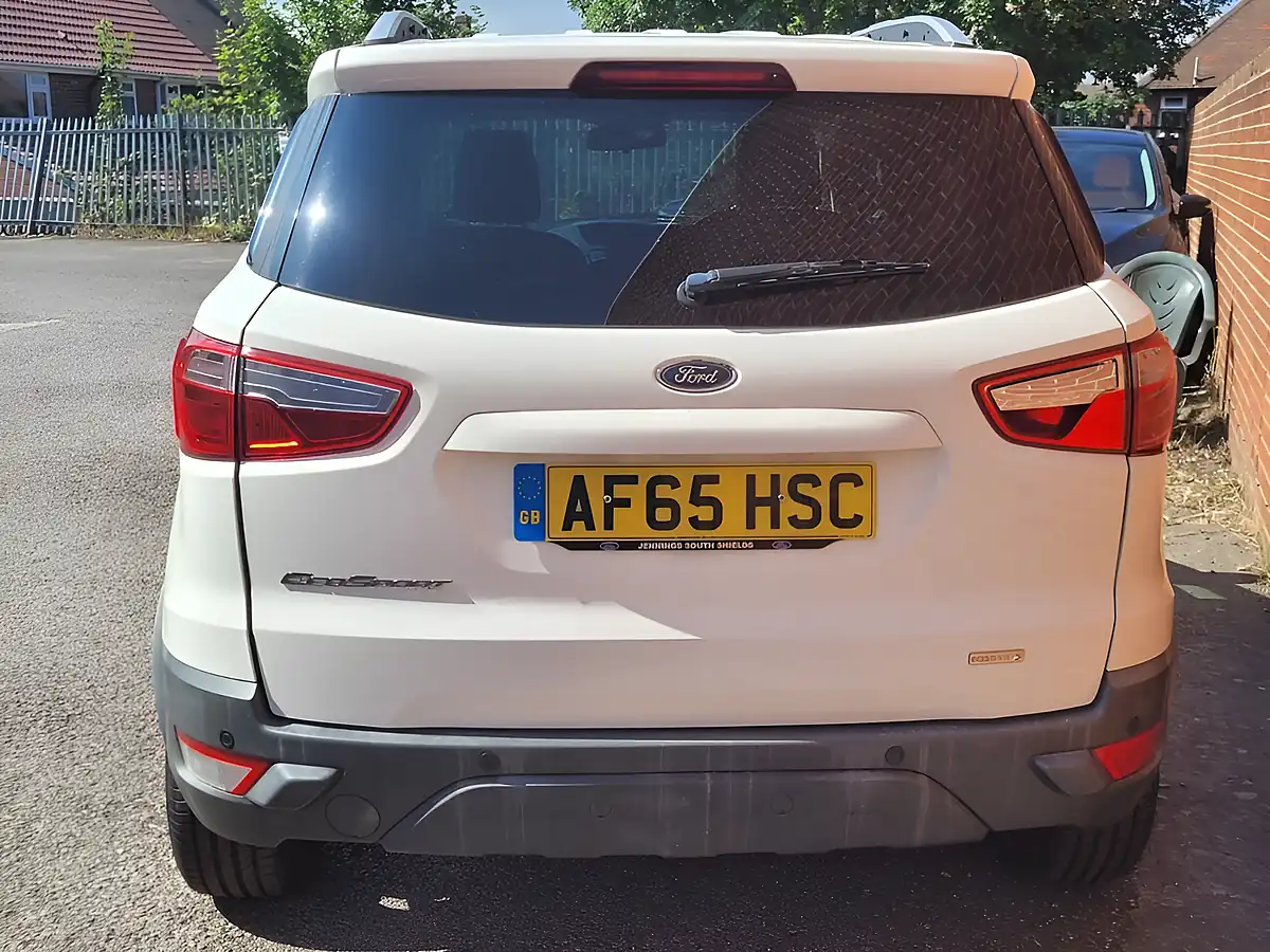 Used 2015 Ford Ecosport Zetec White - Interior and Exterior details 4
