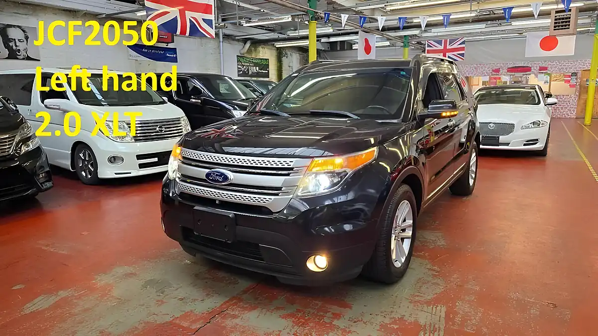 Used 2015 Ford Explorer Xlt Black - Front View
