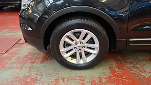 Used 2015 Ford Explorer Xlt Black - Interior and Exterior details 20