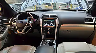 Used 2015 Ford Explorer Xlt Black - Interior and Exterior details 5