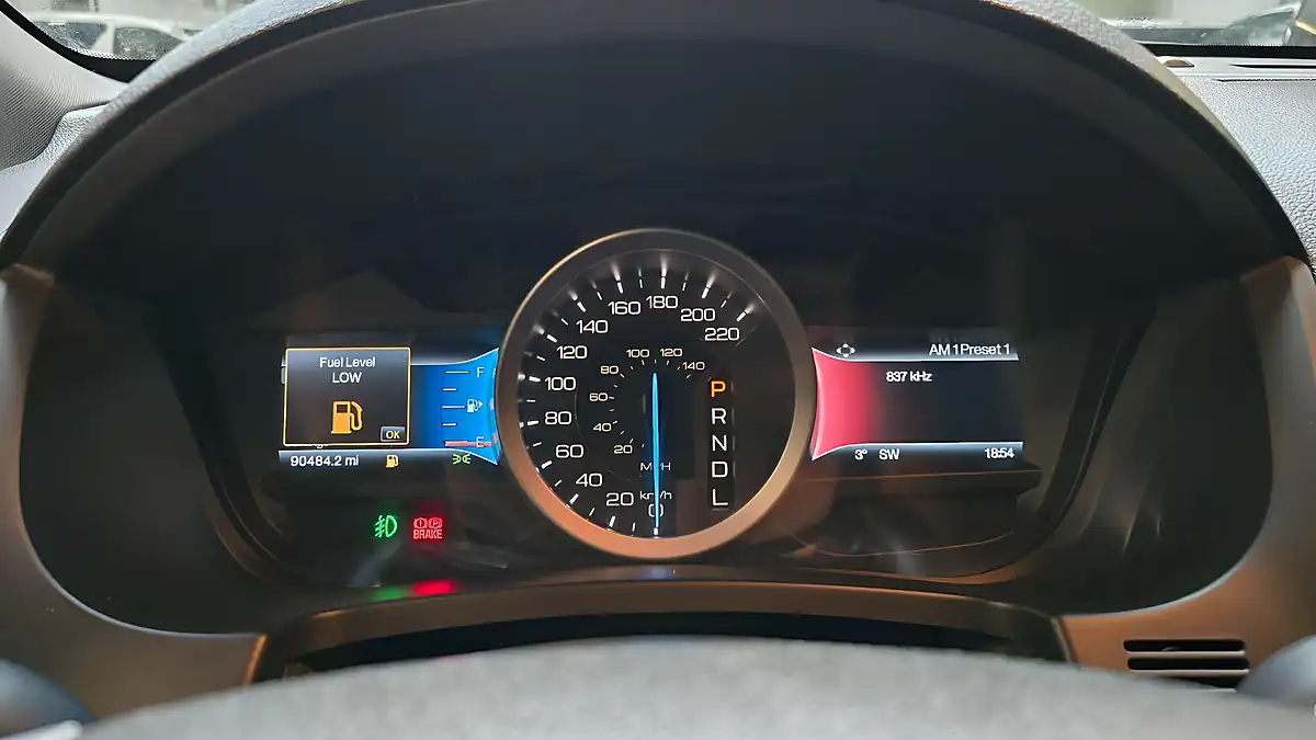 Used 2015 Ford Explorer Xlt Black - Interior and Exterior details 7