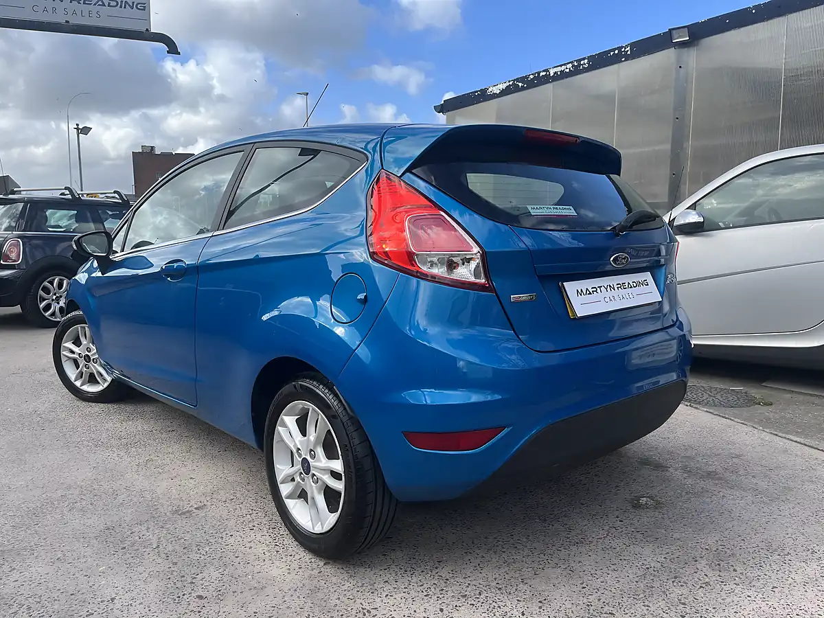 Used 2015 Ford Fiesta Blue - Interior and Exterior details 6
