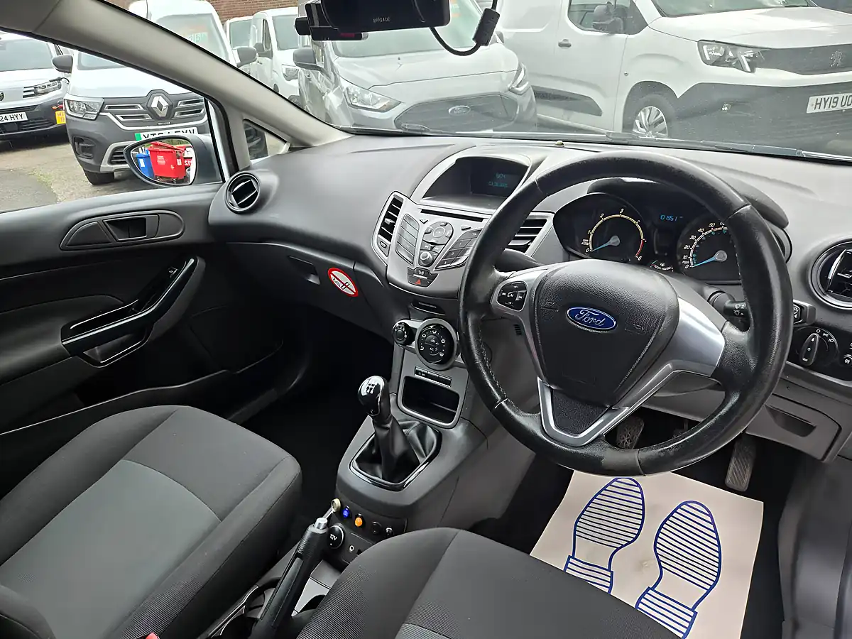 Used 2015 Ford Fiesta Econetic Van No Vat White - Interior and Exterior details 13