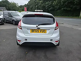 Used 2015 Ford Fiesta Econetic Van White - Interior and Exterior details 4