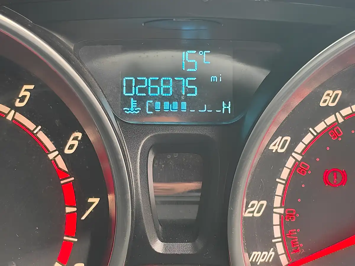 Used 2015 Ford Fiesta ST-2 Blue - Interior and Exterior details 16