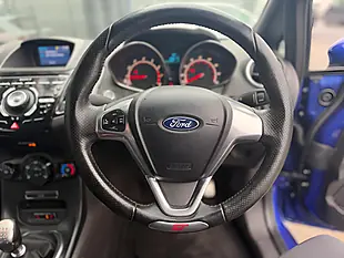 Used 2015 Ford Fiesta ST-2 Blue - Interior and Exterior details 17