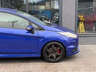 Used 2015 Ford Fiesta ST-2 Blue - Interior and Exterior details 19