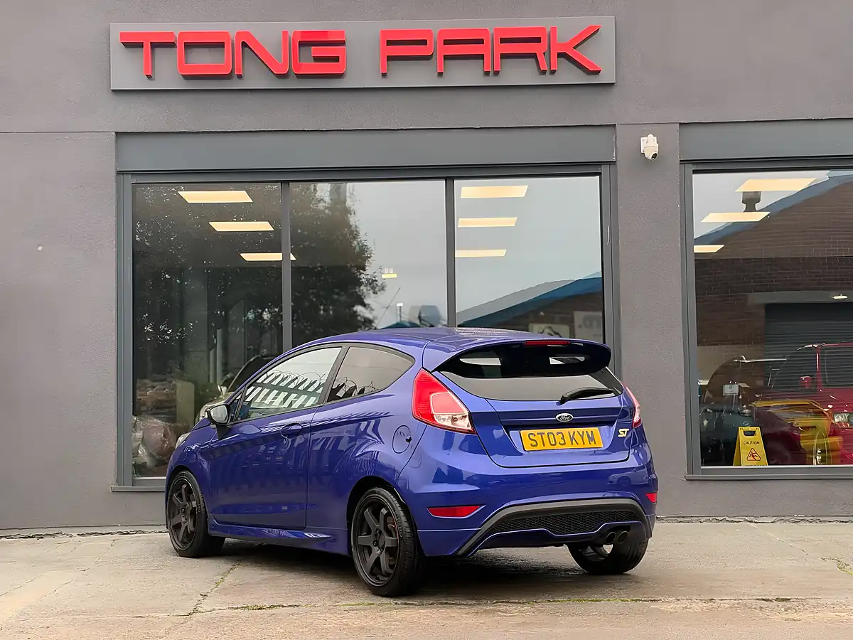 Used 2015 Ford Fiesta ST-2 Blue - Interior and Exterior details 3