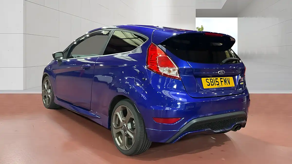 Used 2015 Ford Fiesta ST-2 Blue - Interior and Exterior details 2