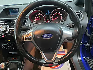 Used 2015 Ford Fiesta ST-2 Blue - Interior and Exterior details 10