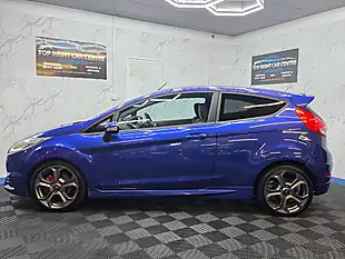 Used 2015 Ford Fiesta ST-2 Blue - Interior and Exterior details 7