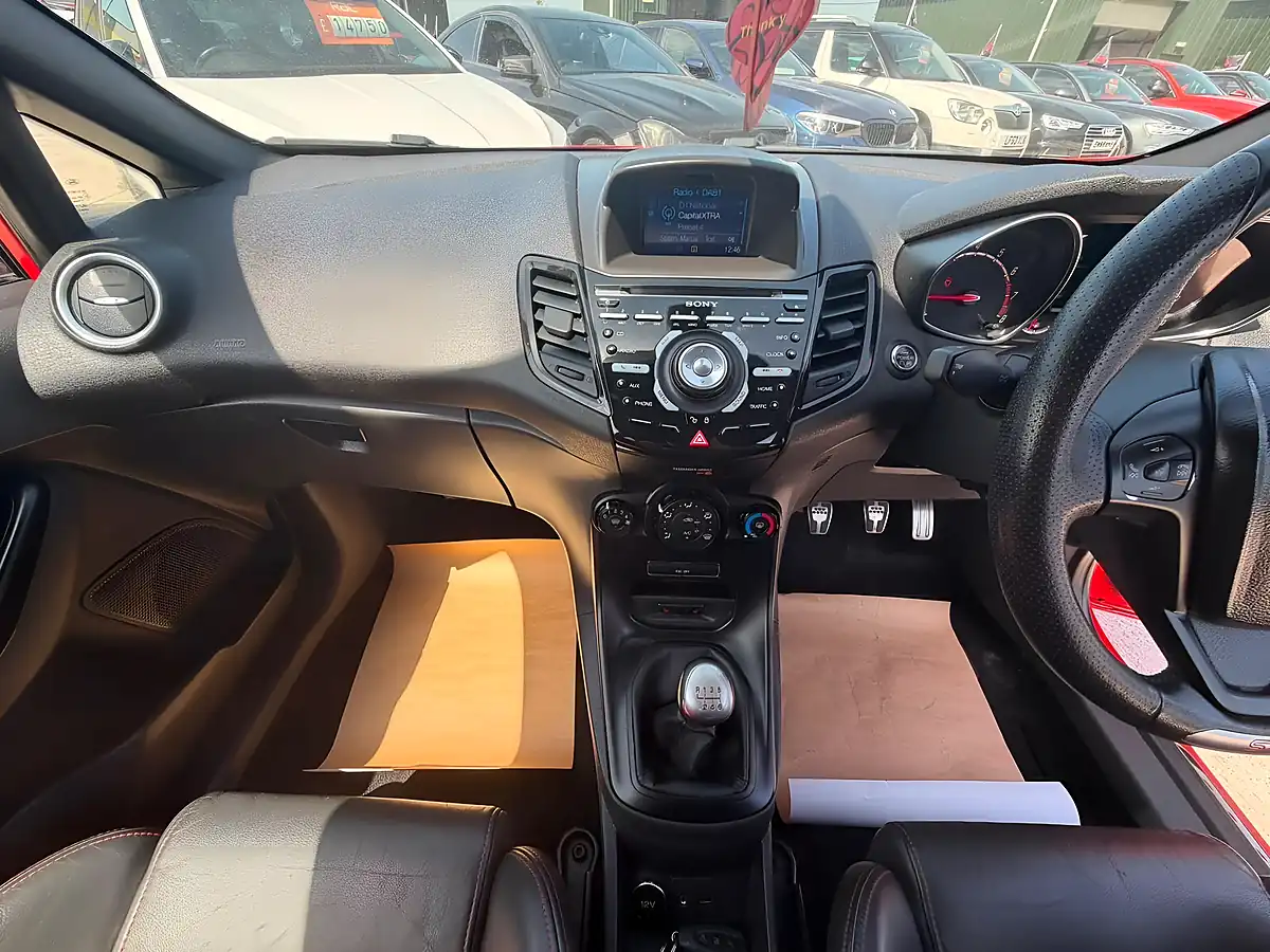 Used 2015 Ford Fiesta ST-2 Orange - Interior and Exterior details 12