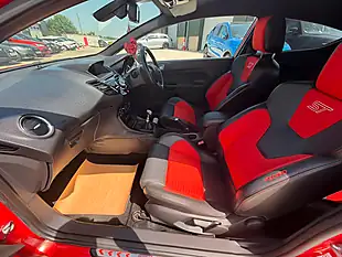 Used 2015 Ford Fiesta ST-2 Orange - Interior and Exterior details 20