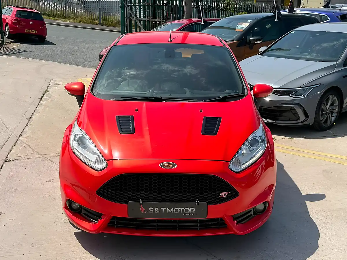 Used 2015 Ford Fiesta ST-2 Orange - Interior and Exterior details 3