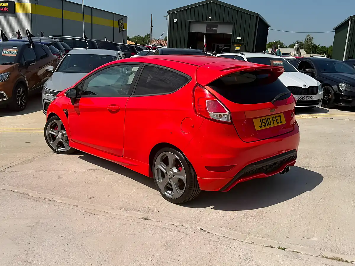 Used 2015 Ford Fiesta ST-2 Orange - Interior and Exterior details 5