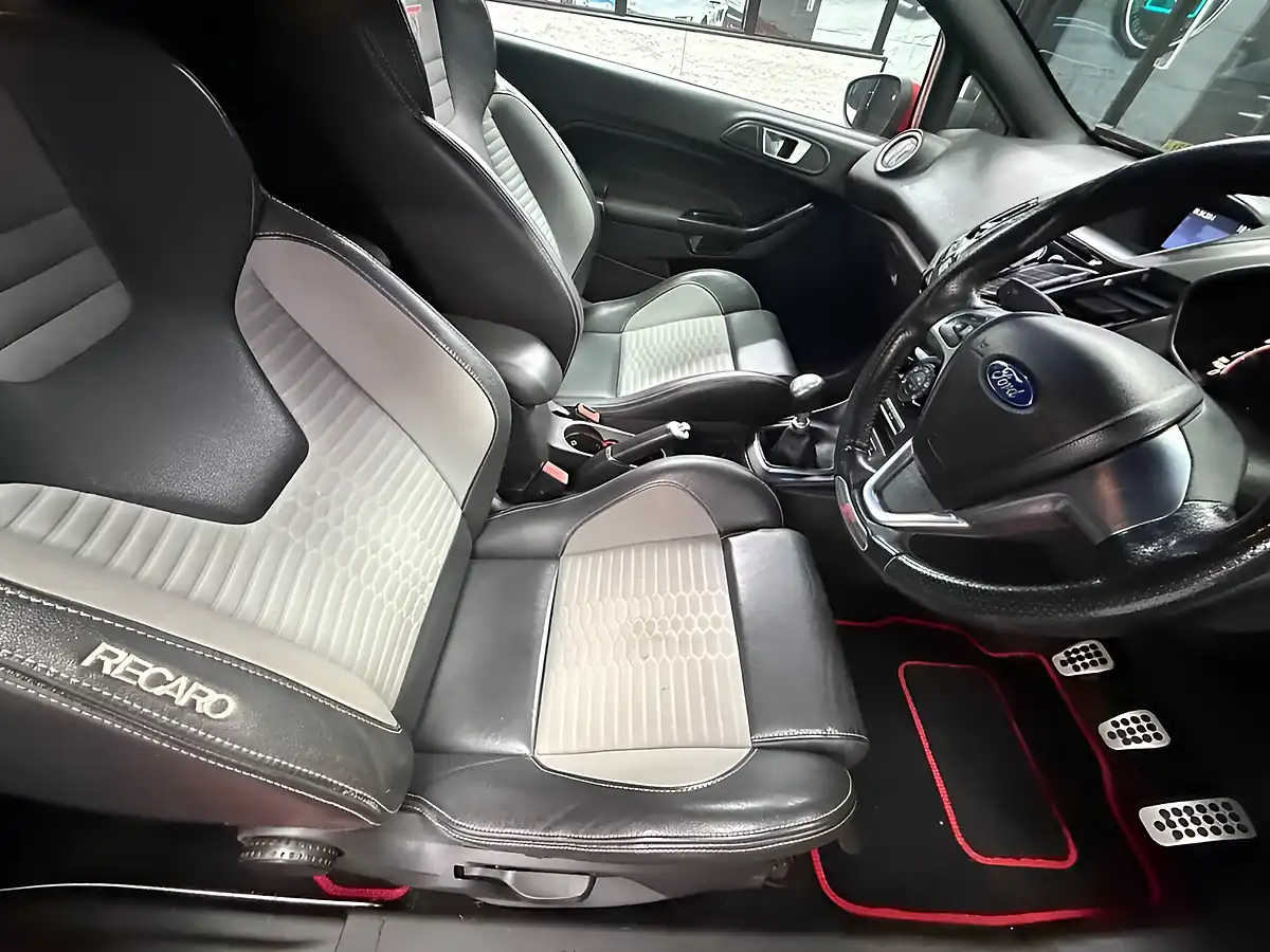 Used 2015 Ford Fiesta ST-2 Orange - Interior and Exterior details 10