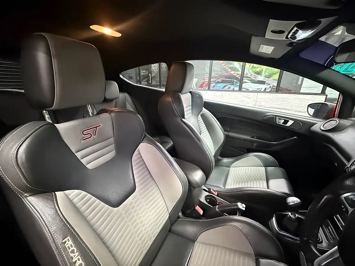 Used 2015 Ford Fiesta ST-2 Orange - Interior and Exterior details 16