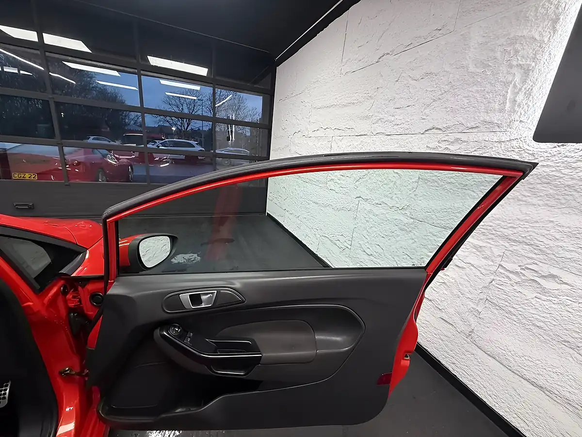 Used 2015 Ford Fiesta ST-2 Orange - Interior and Exterior details 19