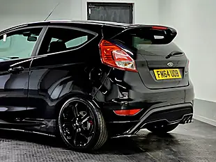 Used 2015 Ford Fiesta ST-2 Panther Black - Interior and Exterior details 19