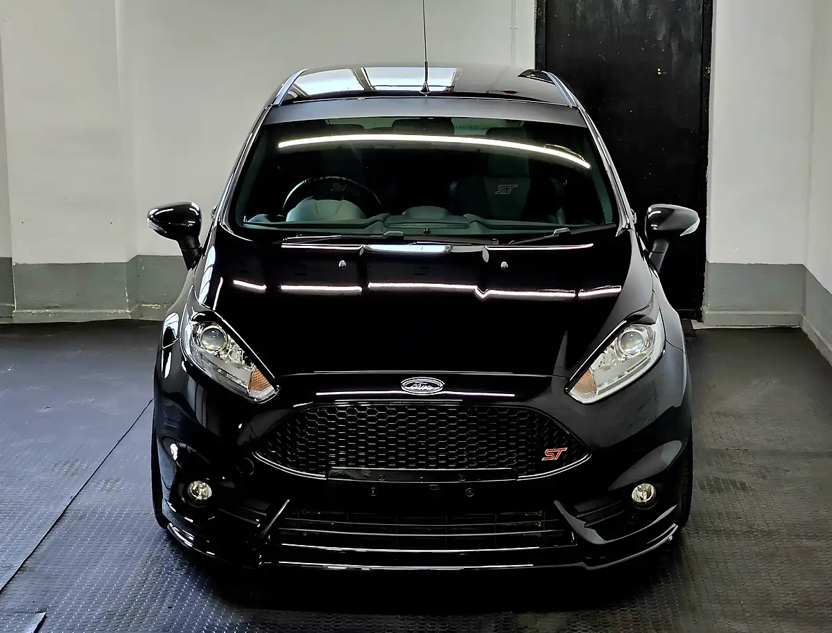 Used 2015 Ford Fiesta ST-2 Panther Black - Interior and Exterior details 4