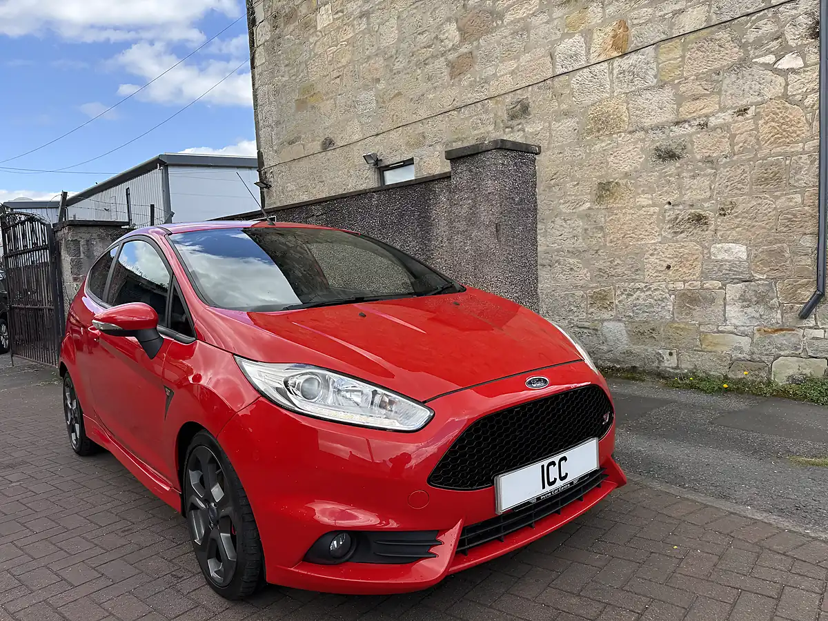 Used 2015 Ford Fiesta ST-2 Red - Interior and Exterior details 11