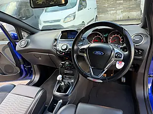 Used 2015 Ford Fiesta ST-3 Blue - Interior and Exterior details 13