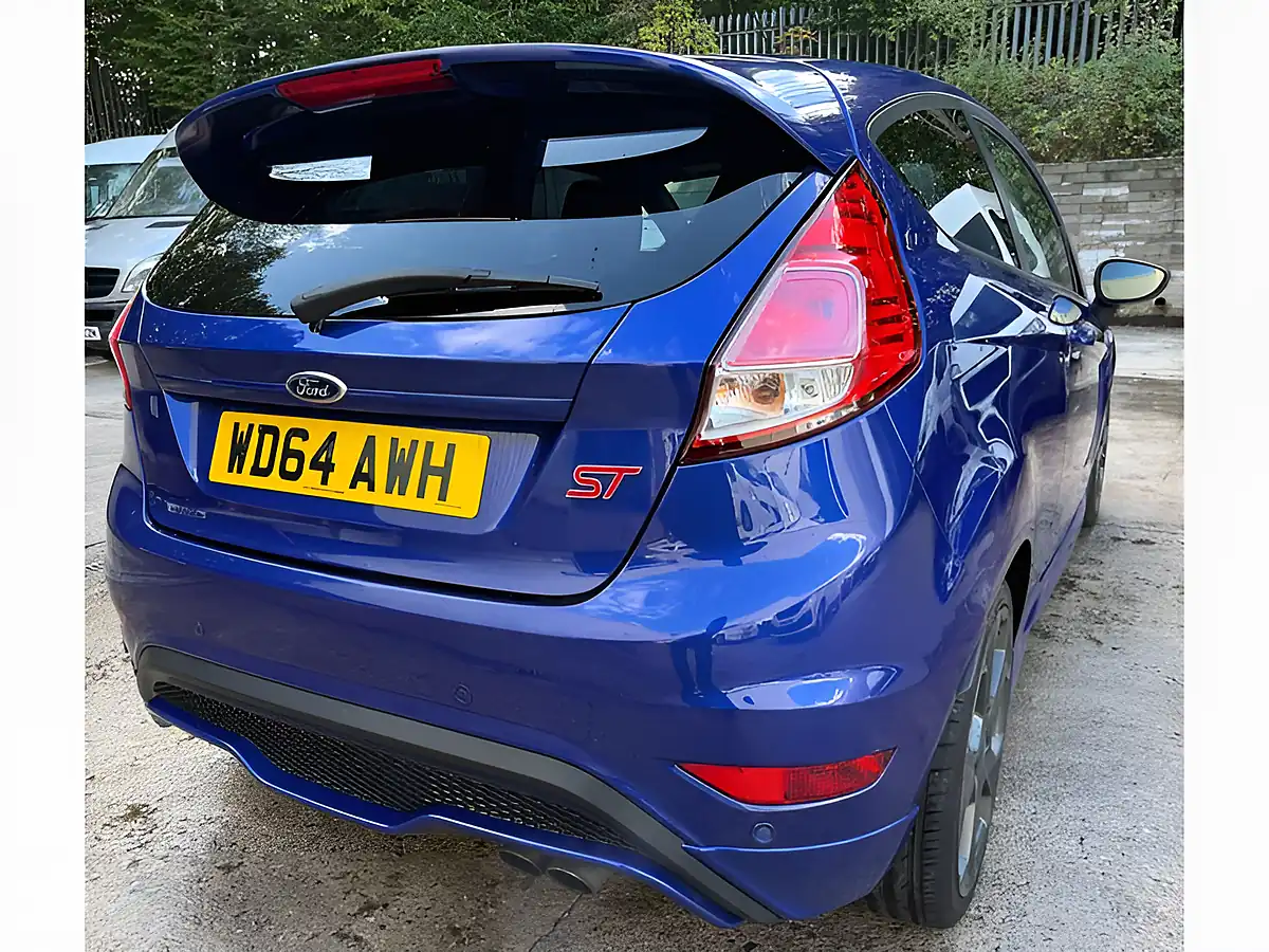 Used 2015 Ford Fiesta ST-3 Blue - Interior and Exterior details 9