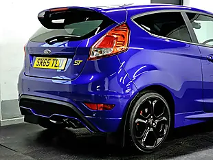 Used 2015 Ford Fiesta ST-3 Spirit Blue - Interior and Exterior details 20